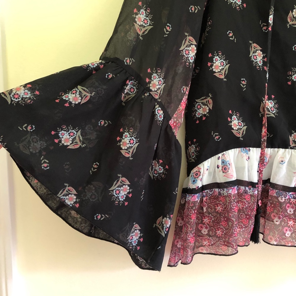 Rebecca Minkoff Floral Bell Sleeve Blouse - Picture 3 of 7